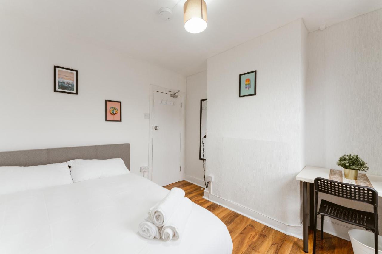 Great Rooms In Plaistow Лондон Екстериор снимка
